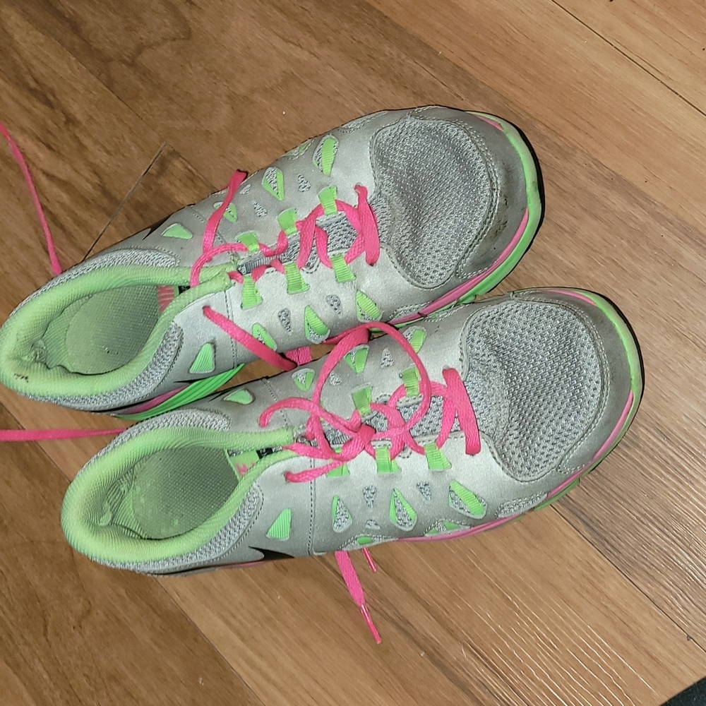 Nike shoes